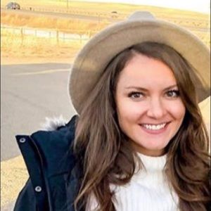 Meet your Posher, Jenna